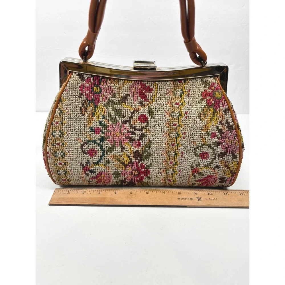 Vintage Medium Handbag Floral Tapestry Needlepoint Top Handle Cottage Grandma